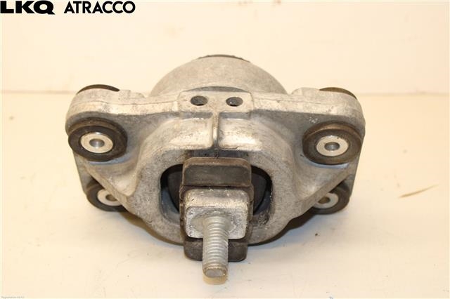 Motorfeste til Land Rover Range Rover Sport 2005-2013  (LR057632|)