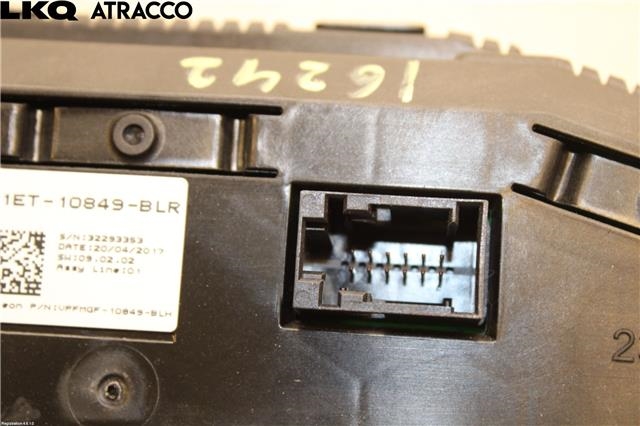 Instrumentpanel til Ford Focus 2014-2018 (Type III, Fase 2)  (2303630|)