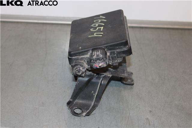 Sensor radar til Toyota Prius +7 2012-2020 (Type III) (stasjonsvogn) (stasjonsvogn) (8821047070|)