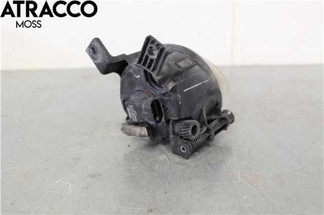 Tåkelykt høyre foran til Audi A4 2004-2008 (Type III) (B7) (B7) (8E0941700C|)