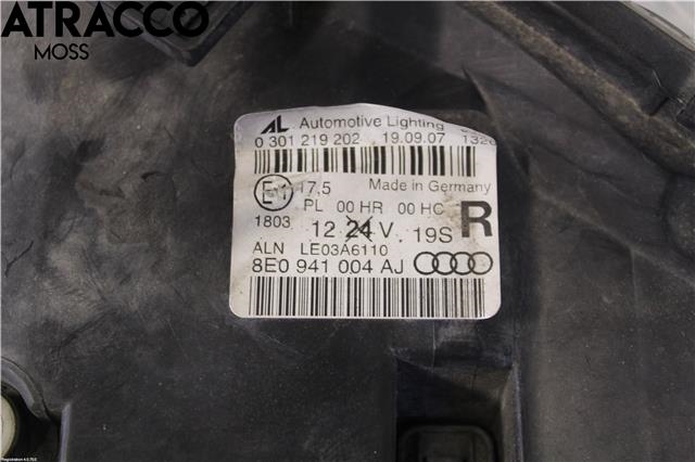 Frontlykt høyre halogen til Audi A4 2004-2008 (Type III) (B7) (B7) (8E0941004AJ|)