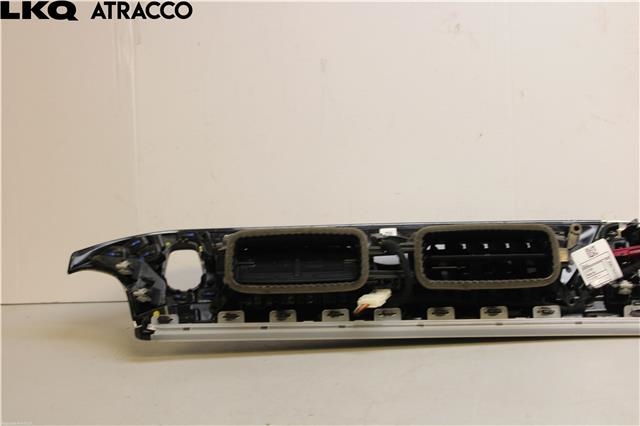 Dashbord friskluftdyse til BMW 5-Serie 2017-->> (G30/G31) (G30/G31) (64229329579|)