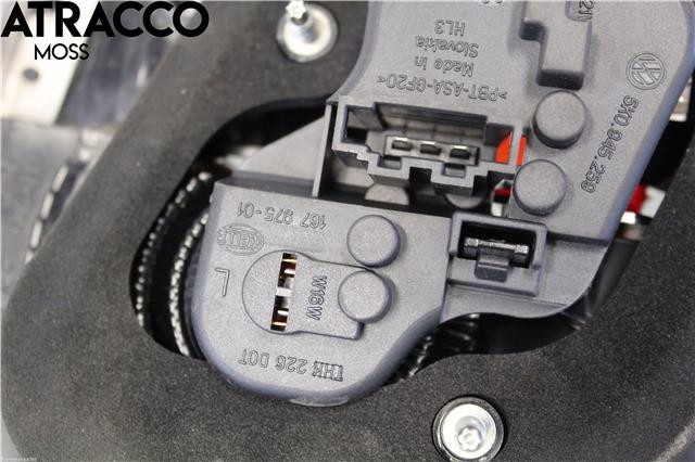 Baklykt venstre indre til VW Golf VI 2008-2012  (5K0945093AB|)