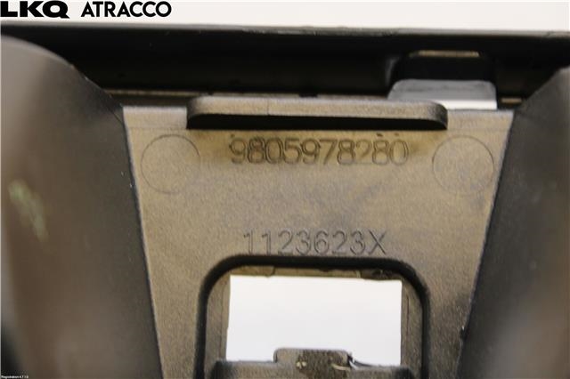Diverse deler til Peugeot 208 2012-2019 (Type I)  (1607271980|)