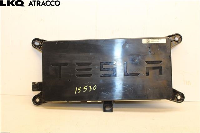 Styreenhet diverse til Tesla Model X, 2016-->>  (104390000E)