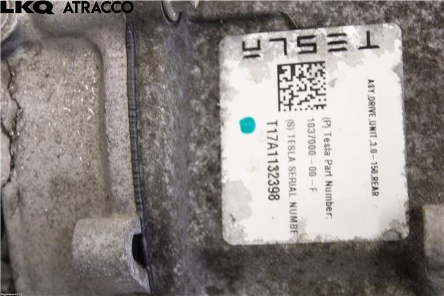 Motor elbil bak til Tesla Model X 2016-->>  (103700000F|)
