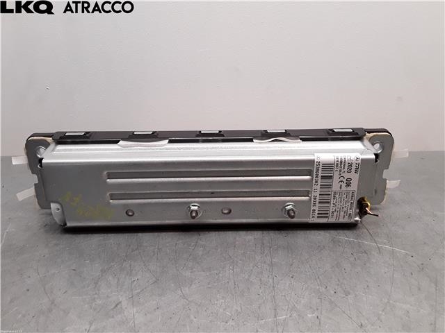 Airbag kne til Mercedes EQC 2019-->>  (A2538600302|)