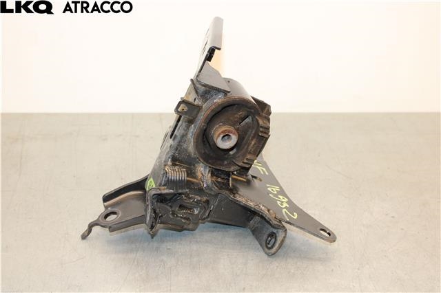 Motorfeste til Toyota Yaris 2014-2020 (Type III, Fase 2)  (123720M100|)