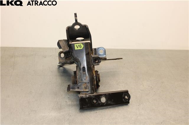 Motorfeste til Toyota Yaris 2014-2020 (Type III, Fase 2)  (123720M100|)