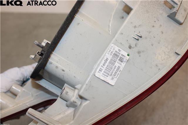 Baklykt høyre til Peugeot 308 2013-2021 (Type II) (9678093880|)