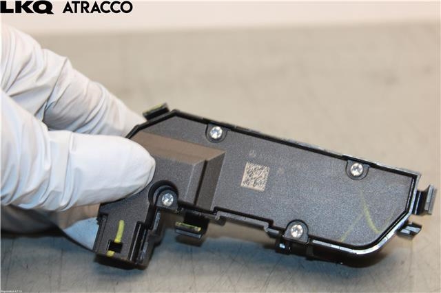 Bryter setevarme til Mercedes EQC 2019-->>  (A2059052818|)