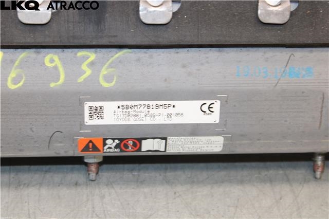 Airbag kne til Toyota RAV4 2019-->> (Type V)  (7390042050C0|)