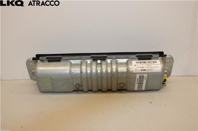 Airbag kne til Mercedes A-Klasse 2018-->> (W177) (W177) (A1778600202|)