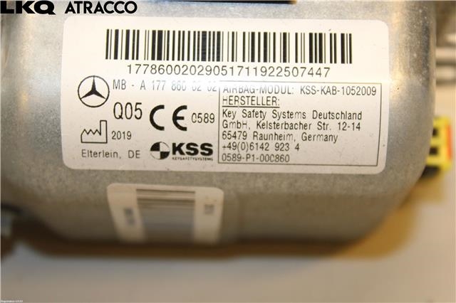Airbag kne til Mercedes A-Klasse 2018-->> (W177) (W177) (A1778600202|)
