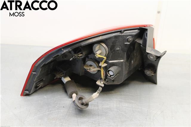Baklykt høyre til Kia Rio 2011-2017 Type III  (924021W210|)