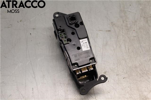 Diverse deler til Mazda CX-3 2015-2022  (DB5J66CM0|)