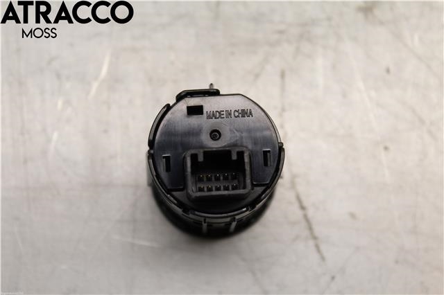 Diverse deler til Mazda CX-3 2015-2022  (BJS7663S0|)