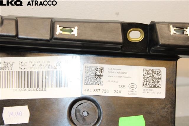 Dashbord til Audi e-tron 2018-->>  (4KL857736|)
