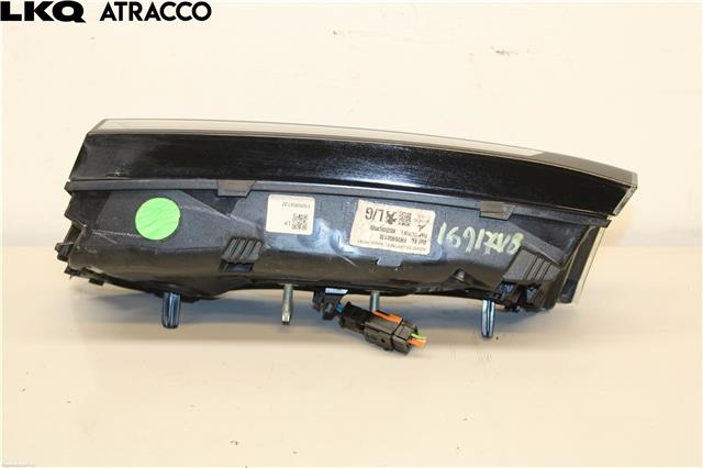 Baklykt venstre indre til Peugeot 2008 2019-->> (Type II)  (9825957580|)
