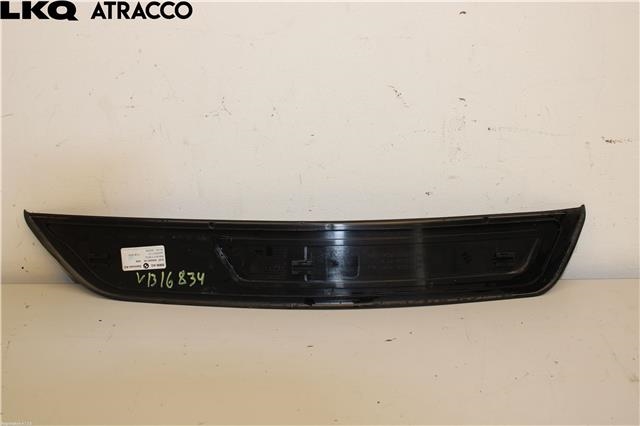 Lister til BMW 5-Serie 2010-2017 (F10/F11) (F10/F11) (51478050051|)