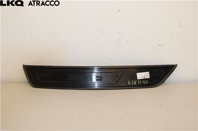 Lister til BMW 5-Serie 2010-2017 (F10/F11) (F10/F11) (51478050052|)