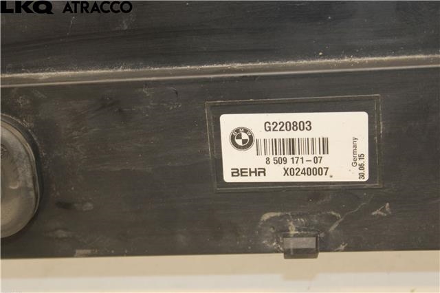 Diverse deler til BMW 5-Serie 2010-2017 (F10/F11) (F10/F11) (17117639071|)