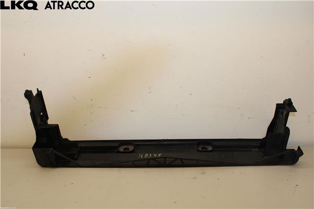 Diverse deler til BMW 5-Serie 2010-2017 (F10/F11) (F10/F11) (17117639071|)
