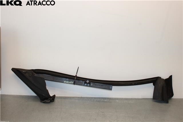 Diverse deler til Porsche Taycan 2019-->>  (9J1837434|)