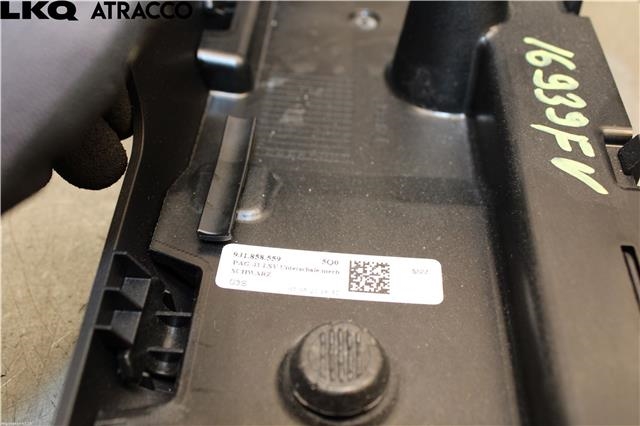 Ratt deksler til Porsche Taycan 2019-->>  (9J1858559|)