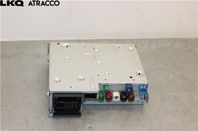 Bilstereo til Porsche Taycan 2019-->> (9J1035070BF|)