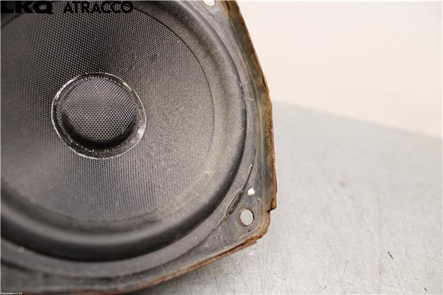 Bilstereo høyttaler til Porsche Taycan 2019-->> (9J1035413|)
