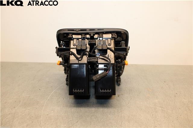 Dashbord friskluftdyse til Porsche Taycan 2019-->>  (9J1819202A|)