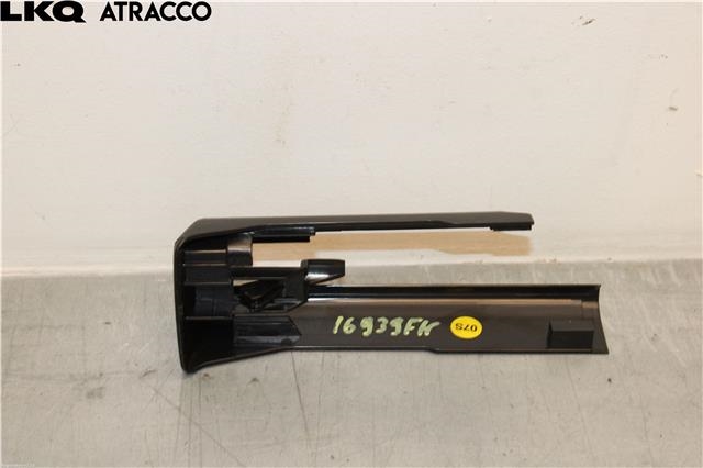 Diverse deler til Porsche Taycan 2019-->> (9J1881348|)