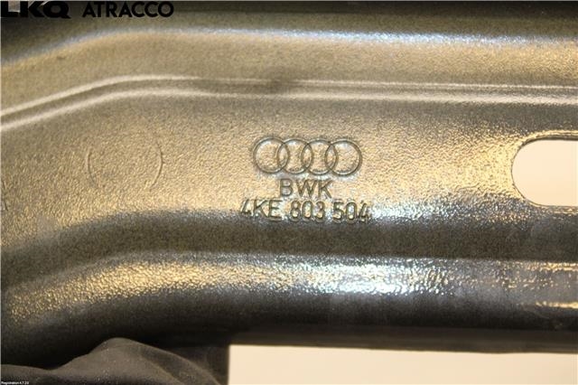 Hjulbuelist venstre foran til Audi e-tron 2018-->>  (4KE803504|)