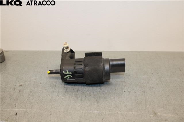 Spylerpumpe foran til Porsche Taycan 2019-->>  (95562817201|)