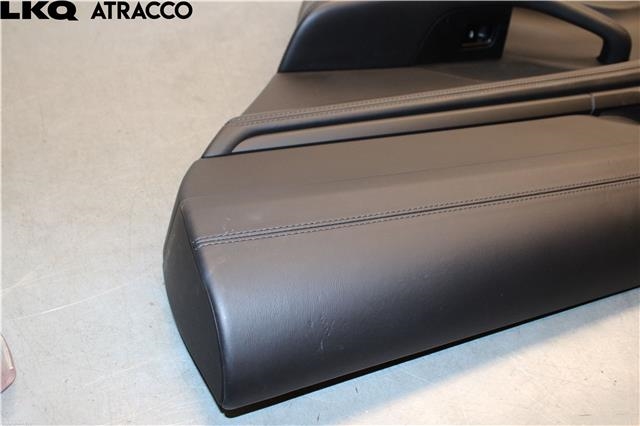 Diverse deler til Porsche Taycan 2019-->>