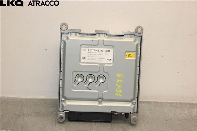 Bilstereo forsterker til Mercedes EQC 2019-->>  (A1679008215|)
