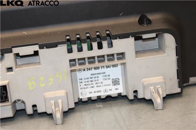Instrumentpanel til Mercedes EQC 2019-->>  (A2479008211|)
