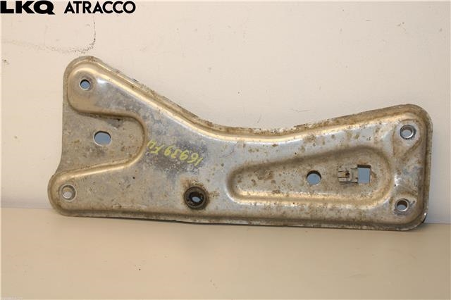 Diverse deler til Porsche Taycan, 2019-->> (9J1407130C)
