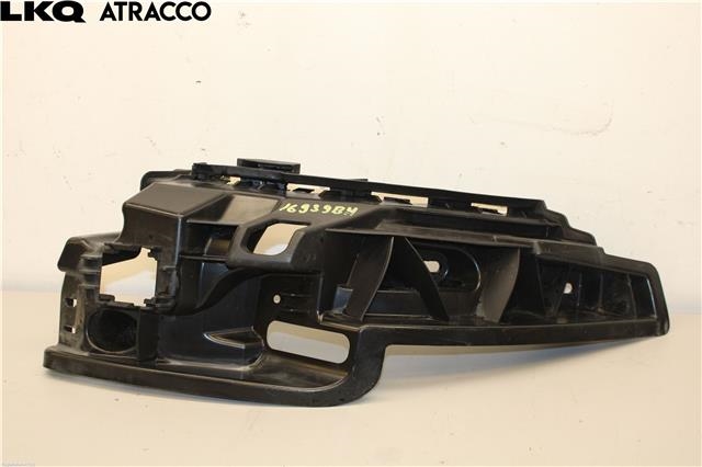 Diverse deler til Porsche Taycan, 2019-->> (9J0807018)