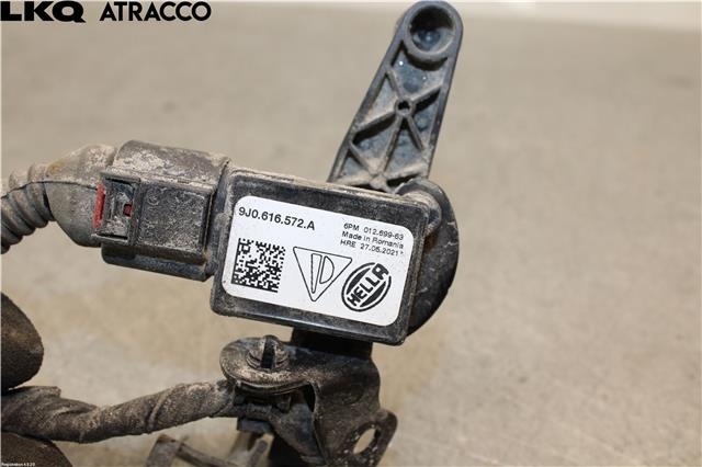 Sensor nivå til Porsche Taycan 2019-->> (9J1616572A|)