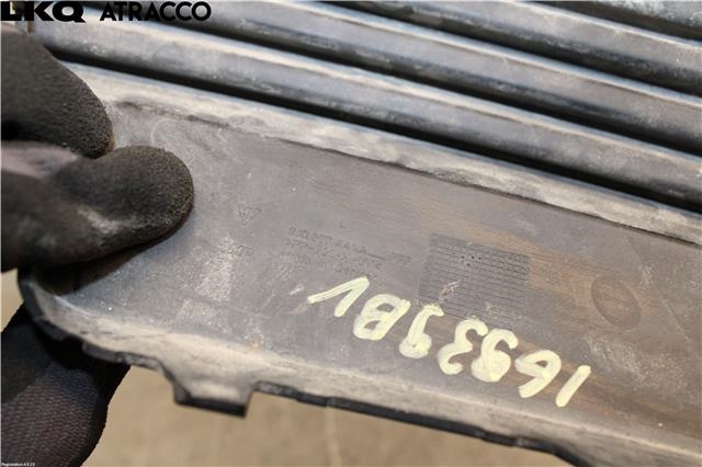 Støtfangerving venstre bak til Porsche Taycan 2019-->> (9J0807441A|)