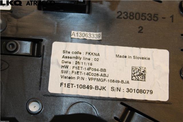 Instrumentpanel til Ford Focus 2014-2018 (Type III, Fase 2)  (2303606|)