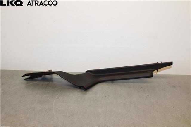 Diverse deler til Porsche Taycan, 2019-->> (9J1863092)