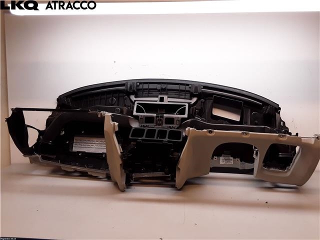 Dashbord til Volvo V90 / V90 CC / S90 2016-->>