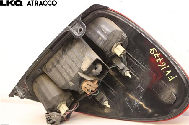 Baklykt venstre til Mitsubishi L200 2006-2015 (Type IV)  (8330A155|)
