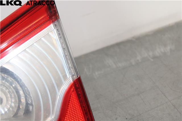 Baklykt høyre indre til Suzuki SX4 S-CROSS 2013-->> (Type II)  (3625461M00|)