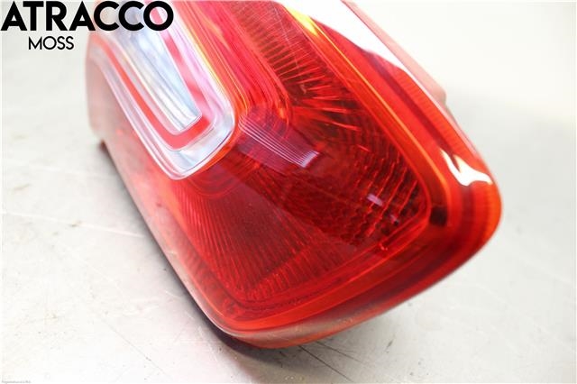 Baklykt venstre indre til Kia Sportage 2010-2016 (Type III)  (924053W010|)