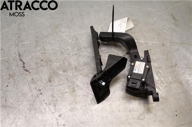 Pedal gass til Kia Sportage 2010-2016 (Type III)  (327002S100|)