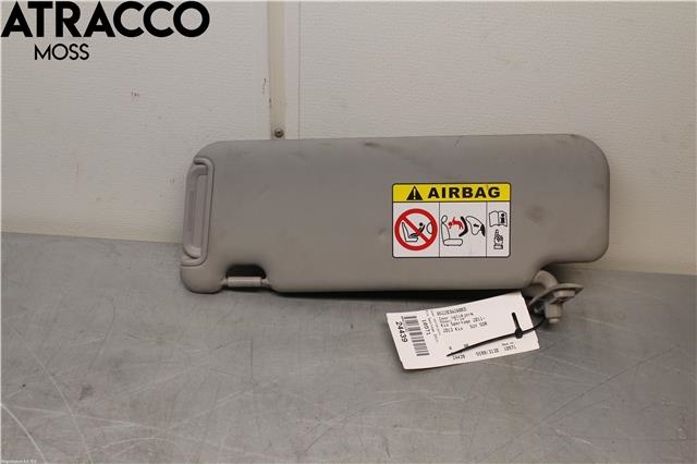 Solskjerm til Kia Sportage, 2010-2016 (Type III)  (852203W280ED)